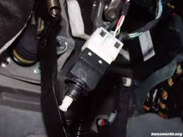 See C2712 repair manual